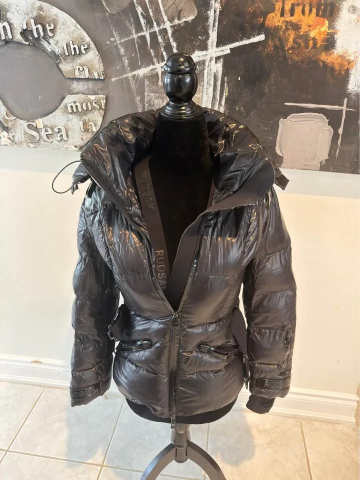 Garage SALE! Everything must go! Cheap prices! MSG for location image indicator(10)