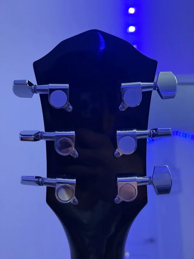 Fender Acoustic-Electric Guitar – Mint Condition image indicator(5)