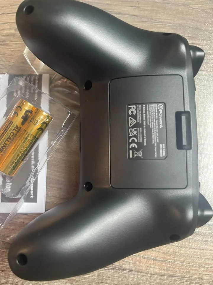 PowerA Wireless Nintendo Switch Controller - Midnight image indicator(3)