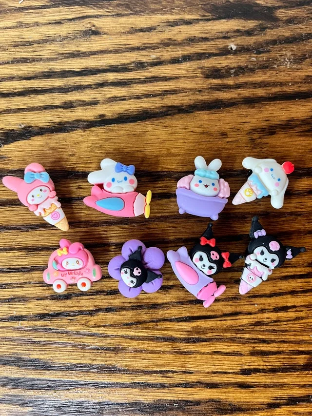 Cute Hello Kitty San Rio croc charms