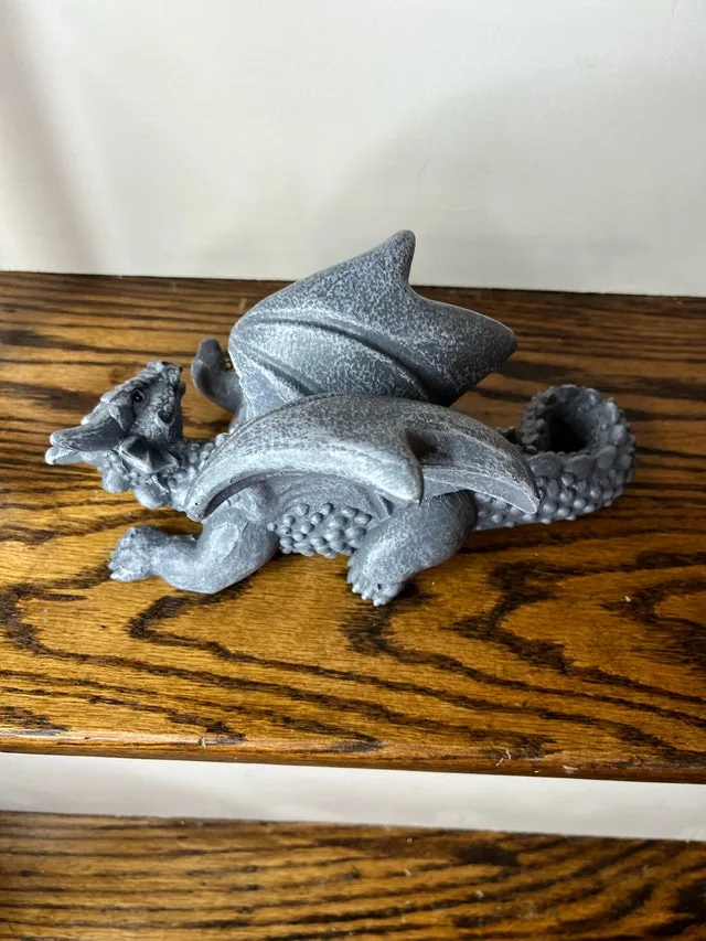 Wall hanging Dragon Statue image indicator(3)