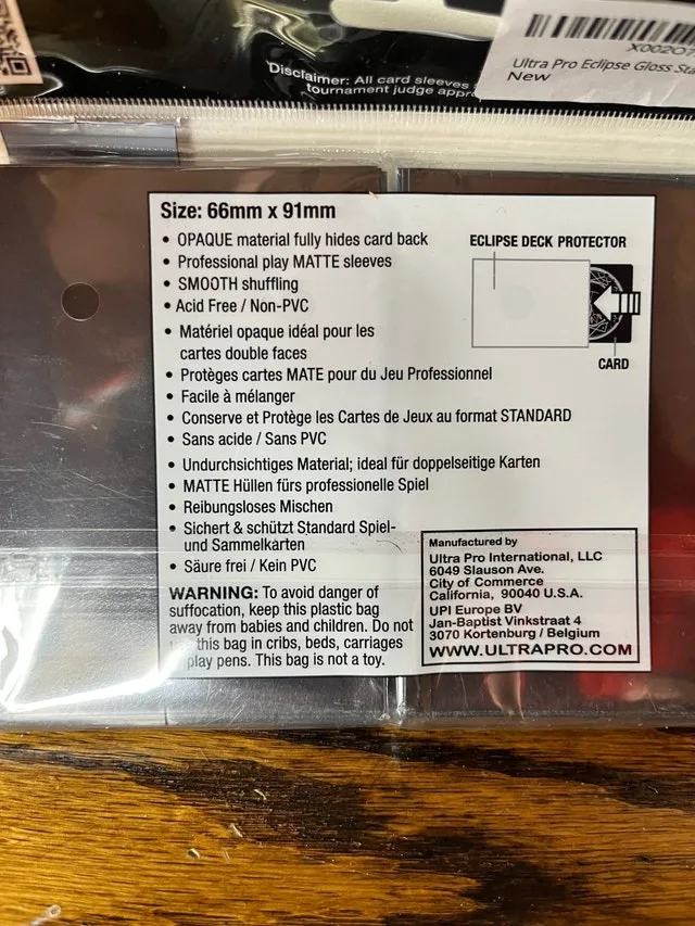 Ultra Pro Eclipse Sleeves image indicator(2)