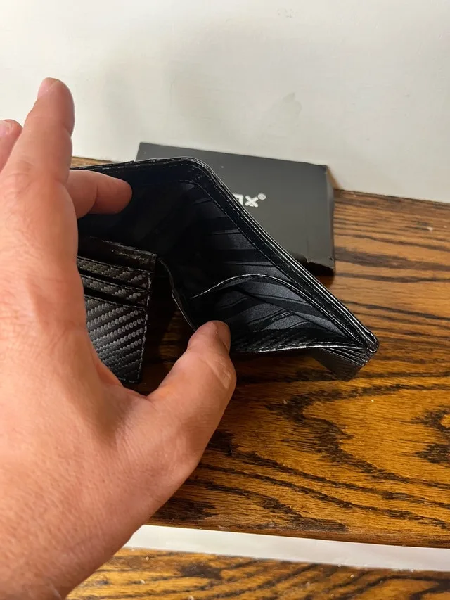 Runbox RFID blocking Wallet image indicator(5)