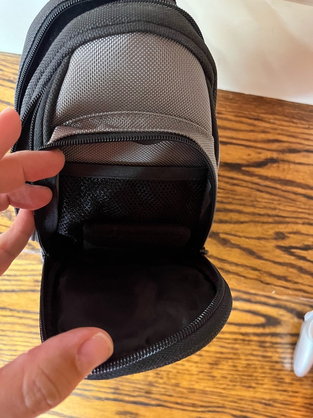 Gameboy advance sp case needs new zipper - photo 4