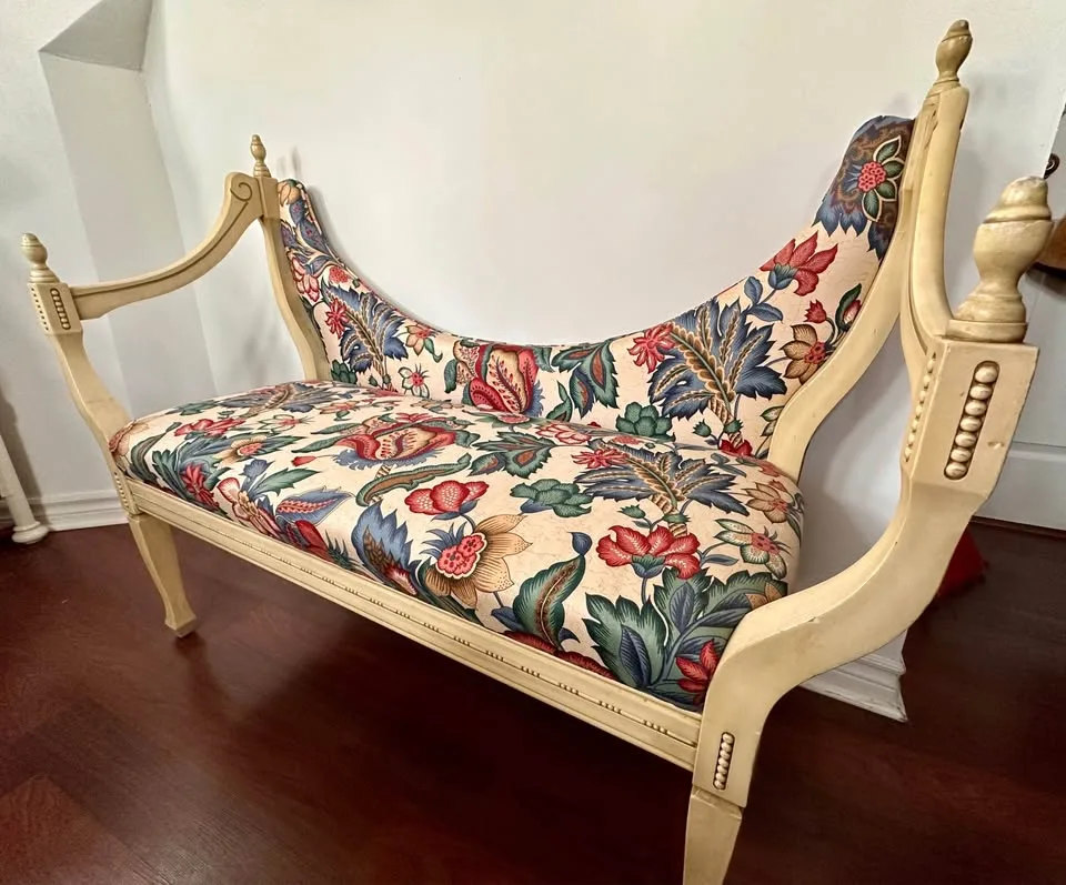 Victorian Hollywood Regency Style Settee with Custom Upholstery image indicator(3)