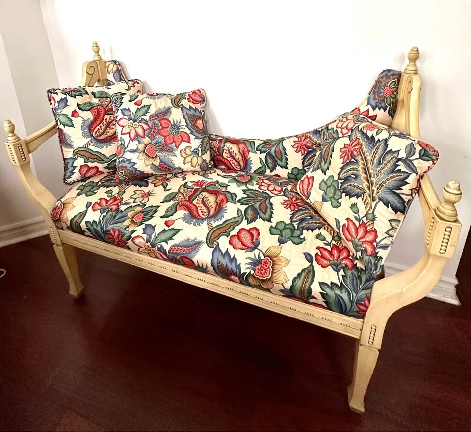 Victorian Hollywood Regency Style Settee with Custom Upholstery image indicator(4)