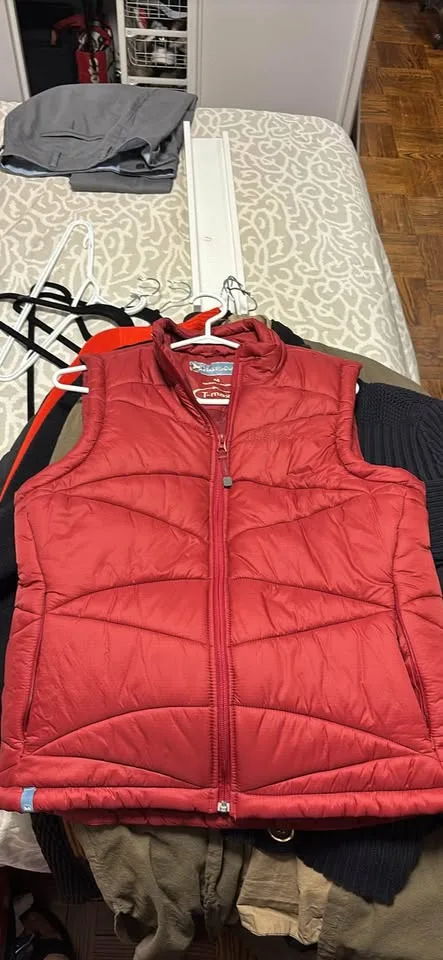 WindRiver women vest. Medium image indicator(3)