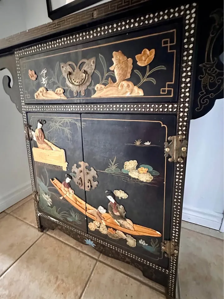 Rare Vintage Chinese Ming Lacquered Alter Cabinet image indicator(2)