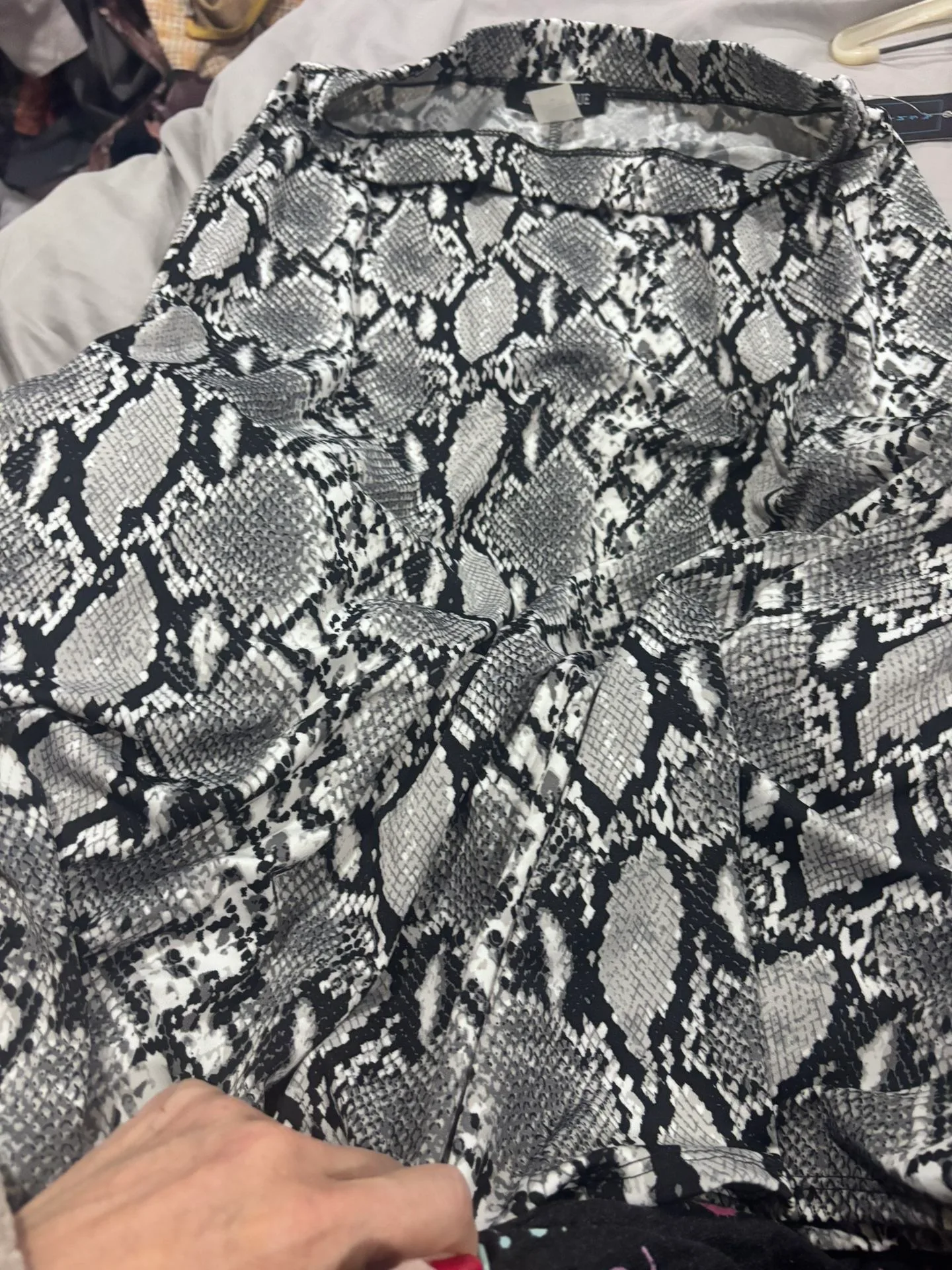 Ashley Blue snake-print midi skirt - size Medium image indicator(7)