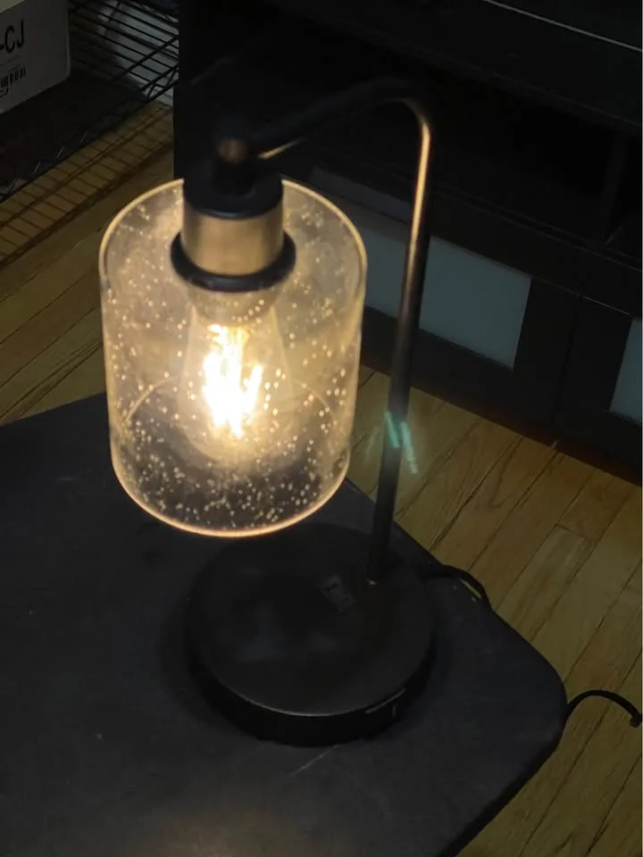 Touch Dmming Desktop Lamp image indicator(2)