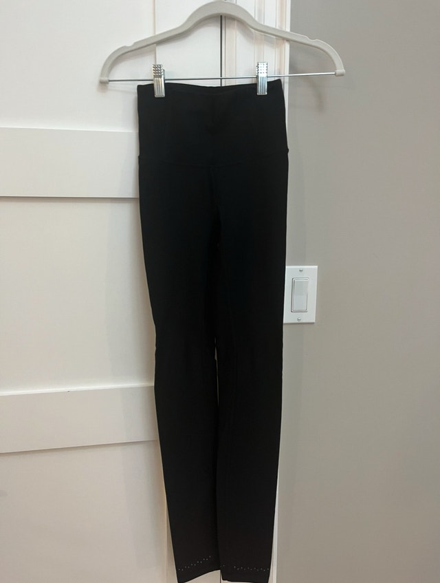 Lululemon leggings - photo 2