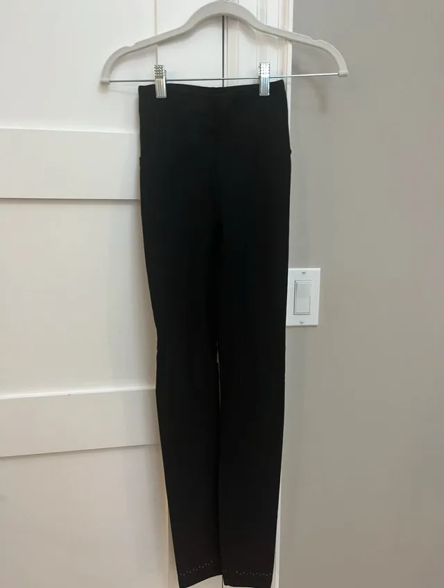 Lululemon leggings image indicator(2)