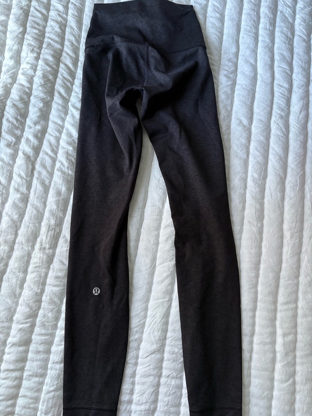 Lululemon leggings - photo 2