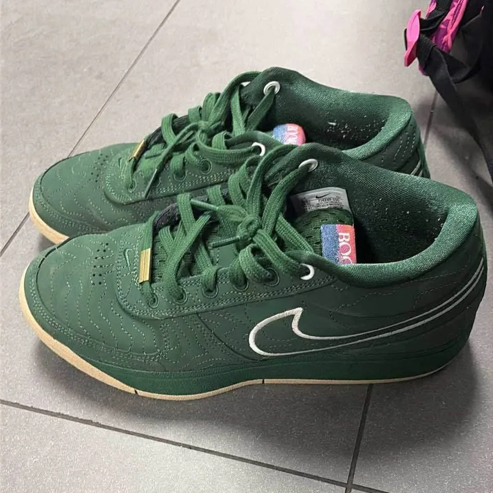 Dbook 1 size 9.5 image indicator(2)