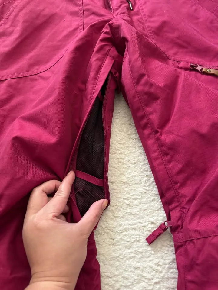 Roxy Women’s Ski/Snowboard Pants - Medium image indicator(3)