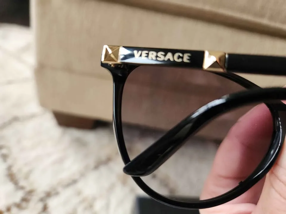 Brand New Versace Women's Sunglasses image indicator(6)