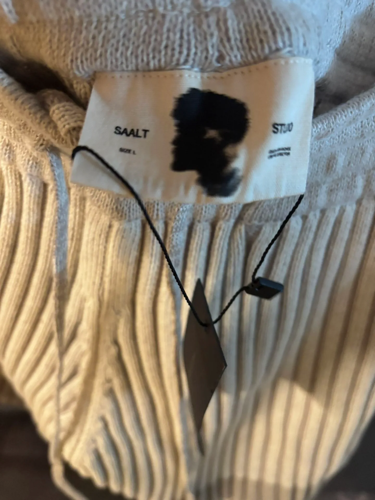 Saalt Studio Ribbed Knit Lounge Shorts – Smoke – Size Large – NW image indicator(4)