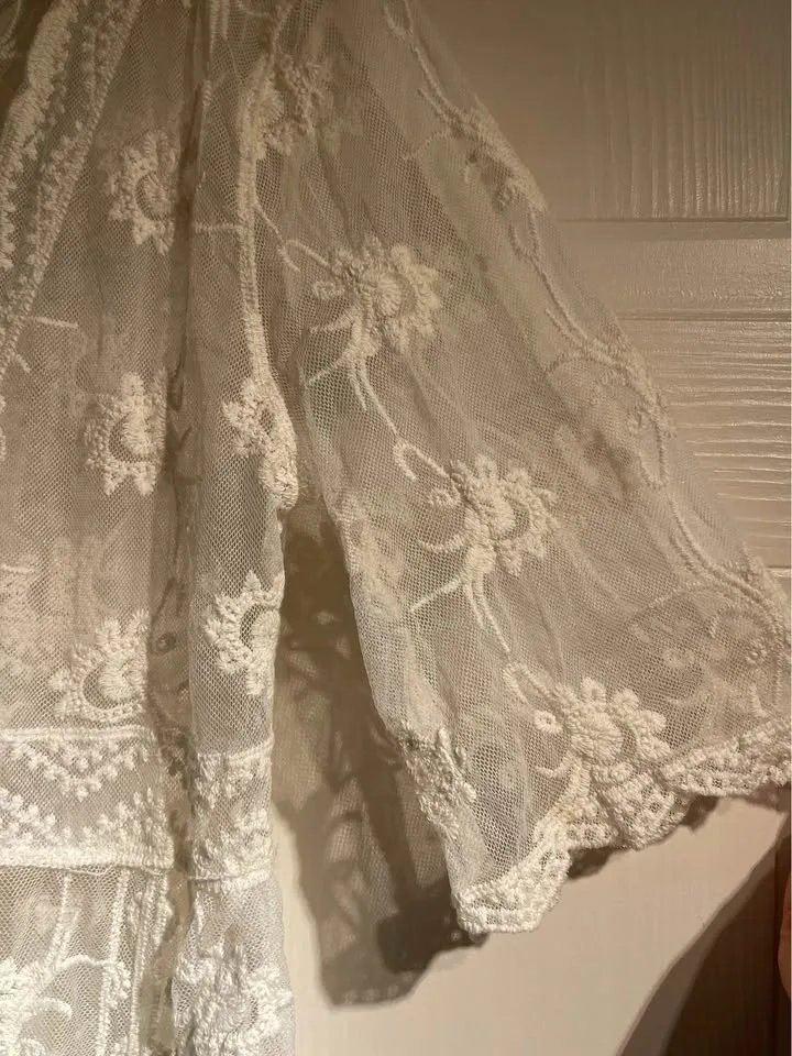 Liv Los Angeles Embroidered Mesh Duster Midi Vest size L/XL image indicator(5)