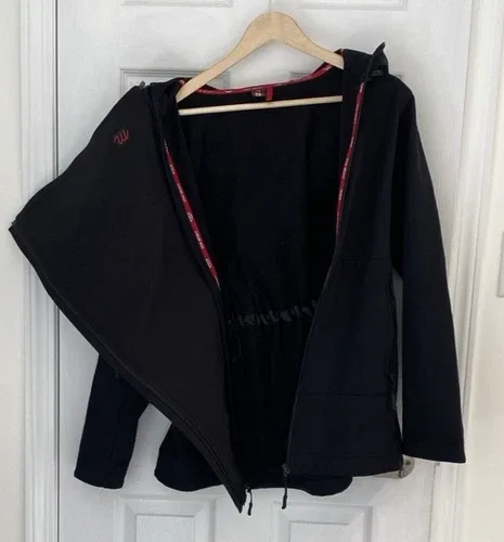 The M Coat By CDN Spirit, Women’s Babywearing, Postpartum image indicator(4)