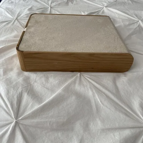 Umbra Jewelry Storage With Mirror image indicator(2)