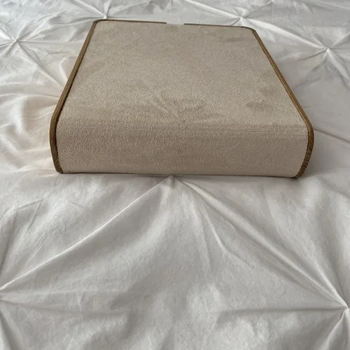 Umbra Jewelry Storage With Mirror image indicator(3)