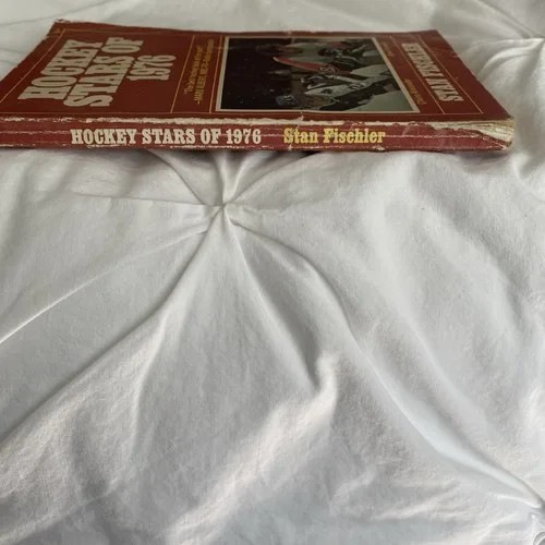 Hockey Stars Of 1975 And 1976 image indicator(6)