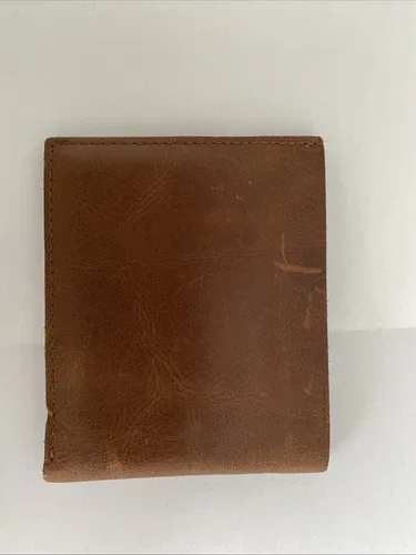 j crew leather wallet image indicator(3)