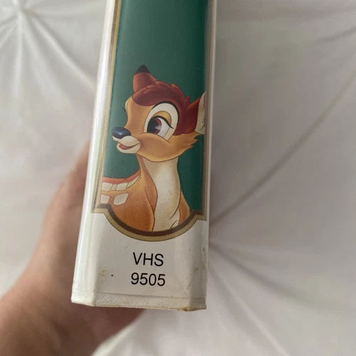 Bambi (VHS) - photo 3