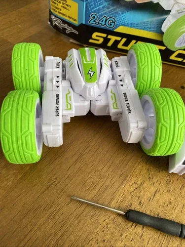 RC Battery Operated Stunt Car With 360degree Rotate image indicator(2)