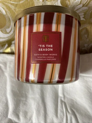 BATH & BODY WORKS TIS THE SEASON CANDLE 14.5oz image indicator(4)