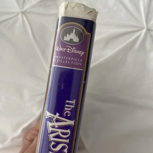 The Aristocats (VHS, 1996) image indicator(4)