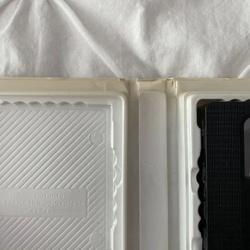 Lady & the Tramp (VHS, 1955) image indicator(8)