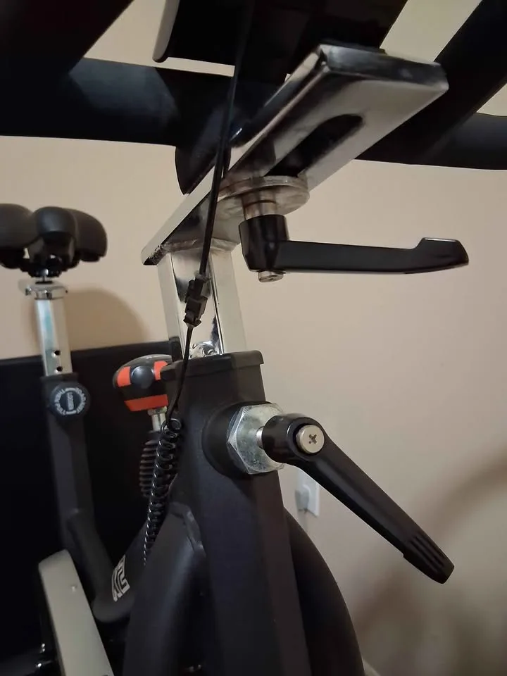 Joroto X2 spin bike image indicator(4)