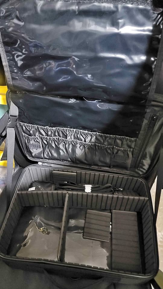 Makeup bag 16L x 11h