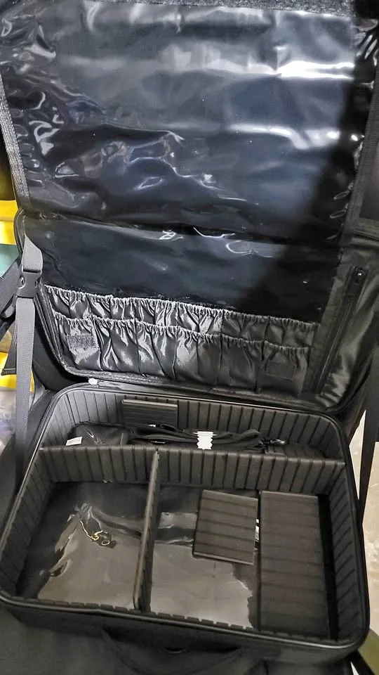 Makeup bag 16L x 11h thumbnail