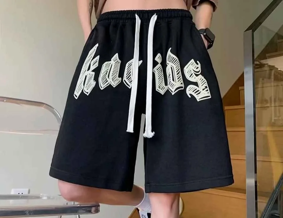 Summer Essentials: Black Edition | M (T-Shirt) & L (Short Pants) image indicator(3)