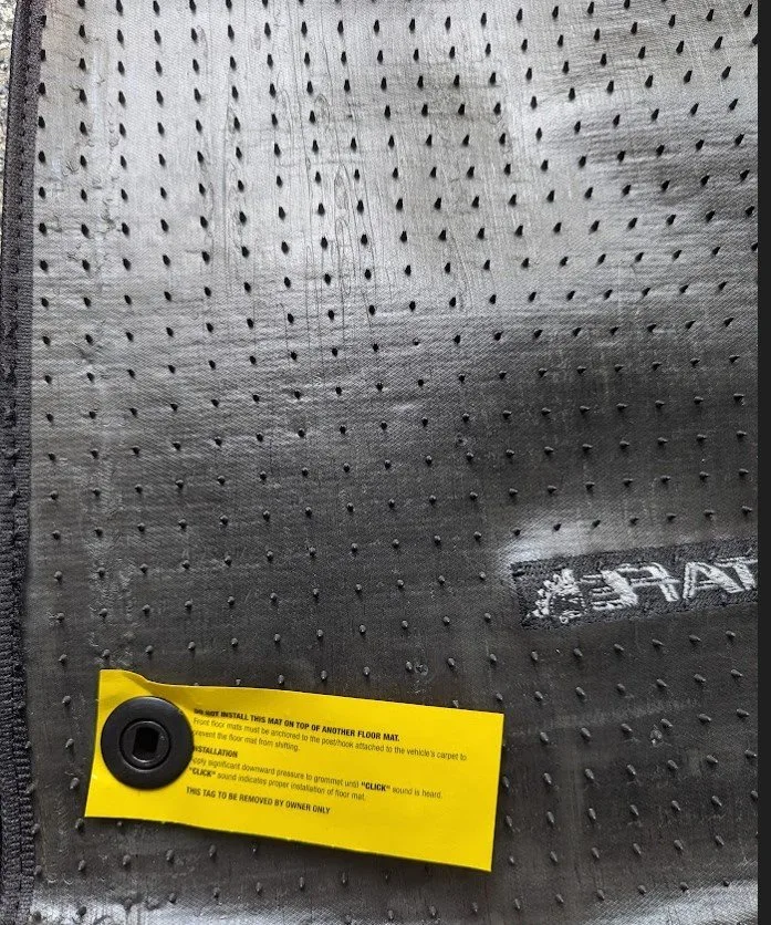 Brand New 2016 Hyundai Santa Fe FloorLiner image indicator(3)