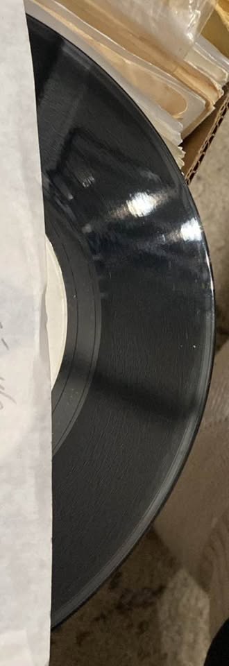 150 45s With Sleeves / Big Names / Clean Vinyl - photo 3
