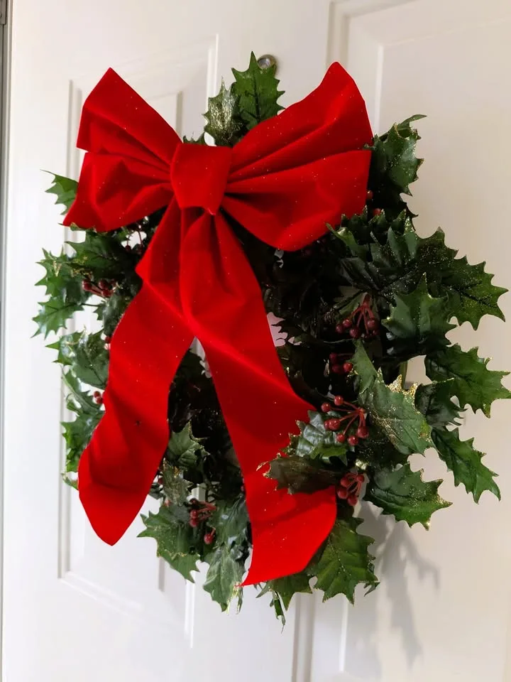 Christmas wreath Garlant 18",  2 x $10 or 1 for $5 image indicator(3)