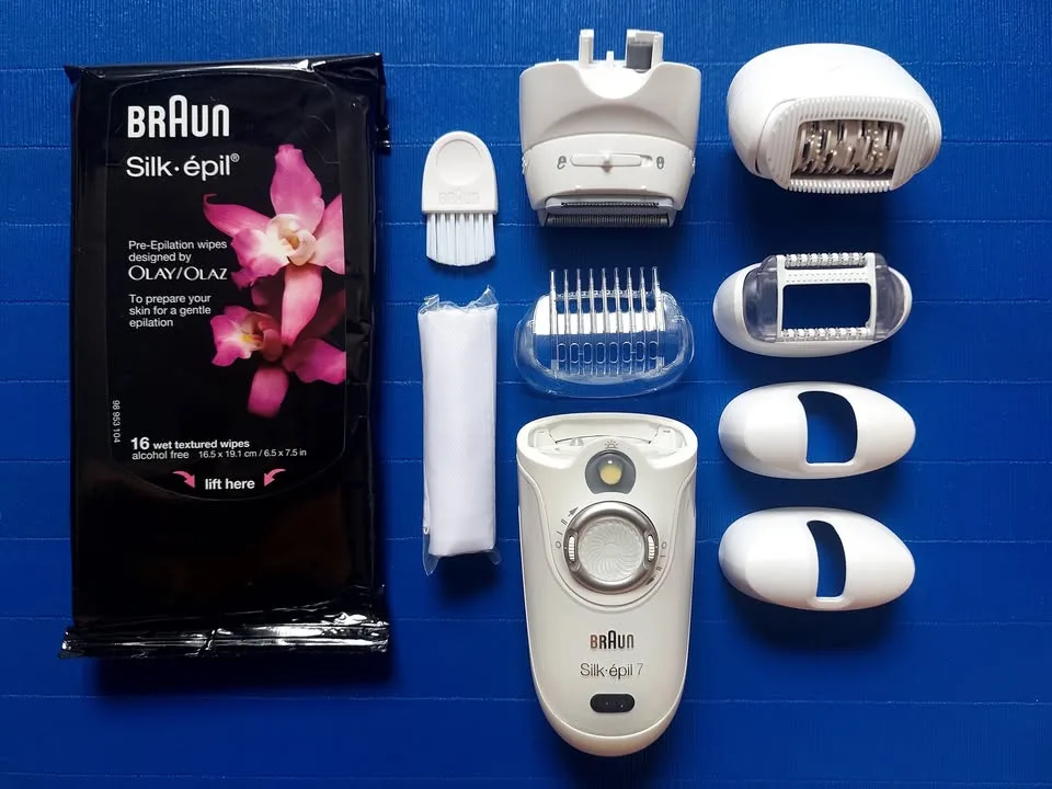 Braun Silk-épil 7 Epilator and Wet/Dry Shaver image indicator(4)