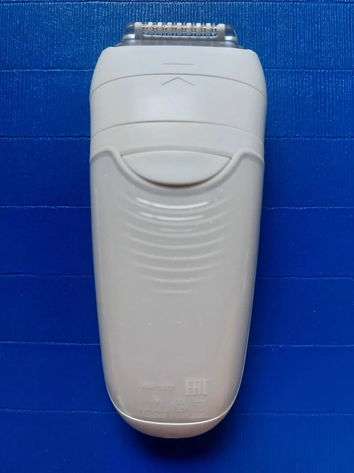 Braun Silk-épil 7 Epilator and Wet/Dry Shaver image indicator(8)