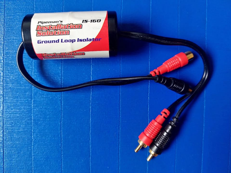 Ground Loop Isolator - 16 Amp (IS-160)