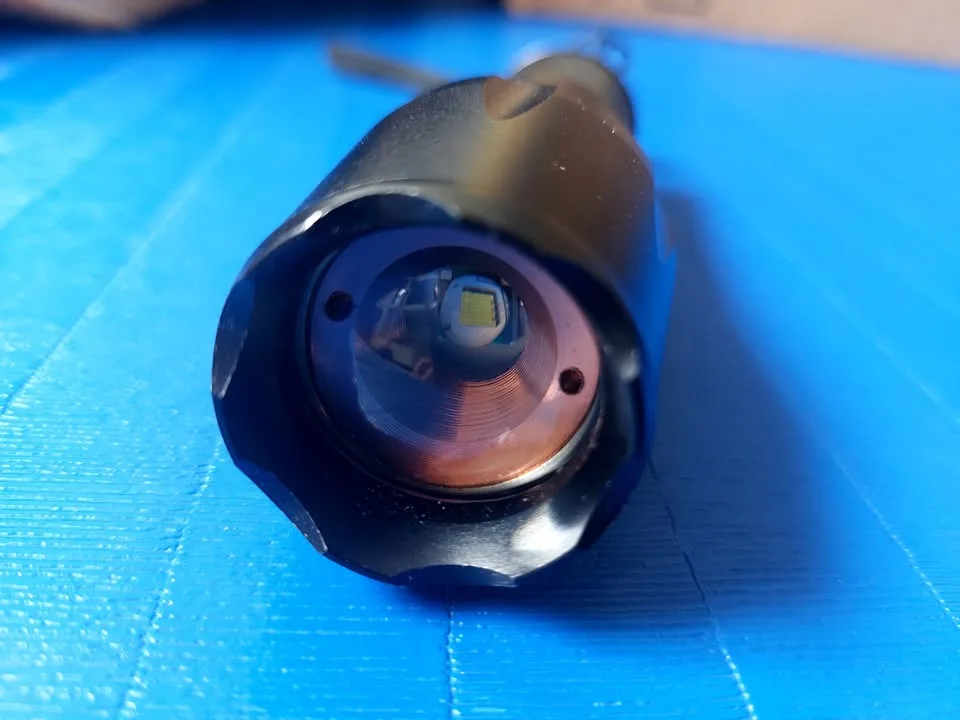 Shadowhawk X800 LED Flashlight (without battery) image indicator(4)