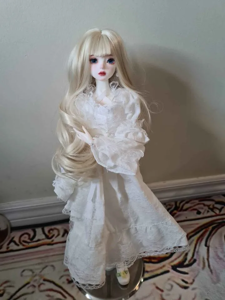 Celia 1/4 bjd doll - full set - for sale image indicator(4)