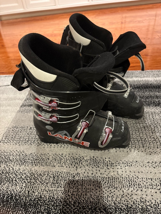 24.5 Lange ski boots