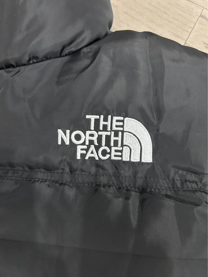 North Face 700 Puffer Size L Winter Jacket - photo 2