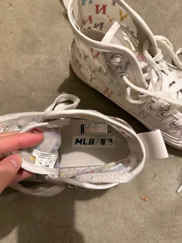 MLB KOREA Monogram Mash Sneakers image indicator(3)