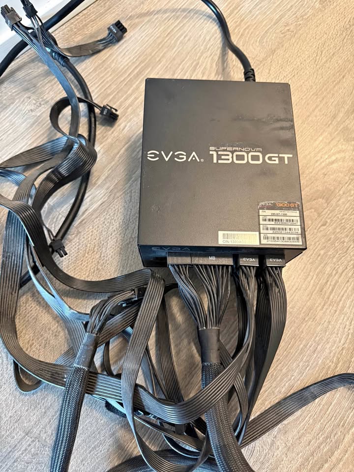 EVGA SuperNOVA 1300 GT power supply unit PSU