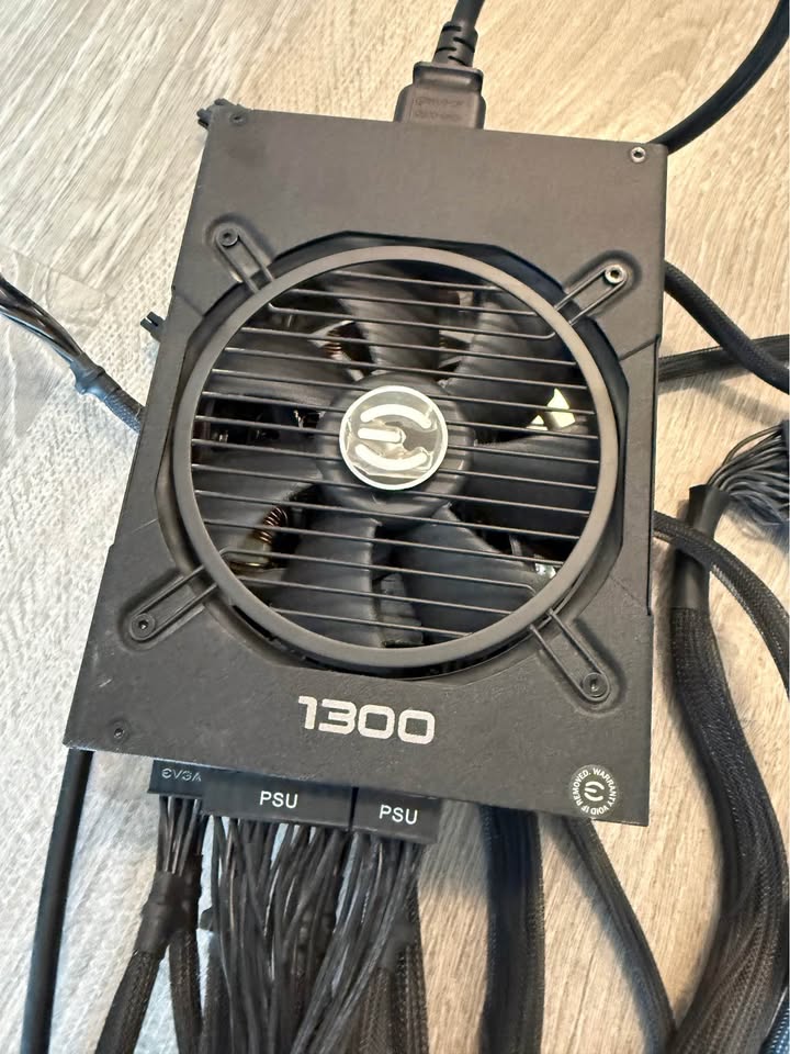 EVGA SuperNOVA 1300 G+ power supply unit (PSU) - photo 2