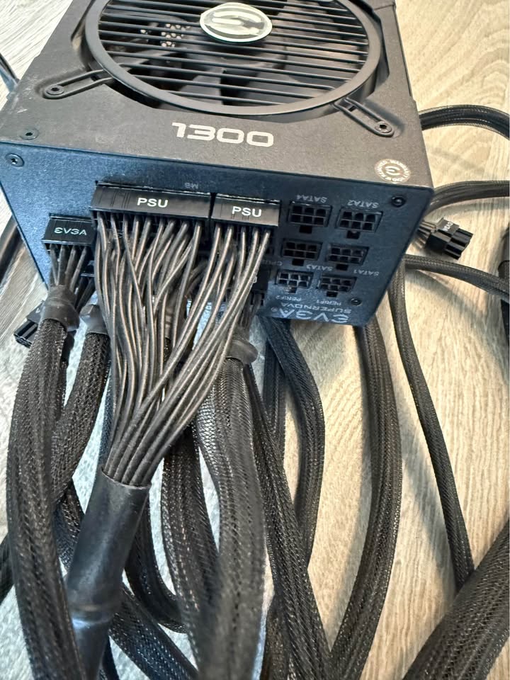 EVGA SuperNOVA 1300 G+ power supply unit (PSU) - photo 4